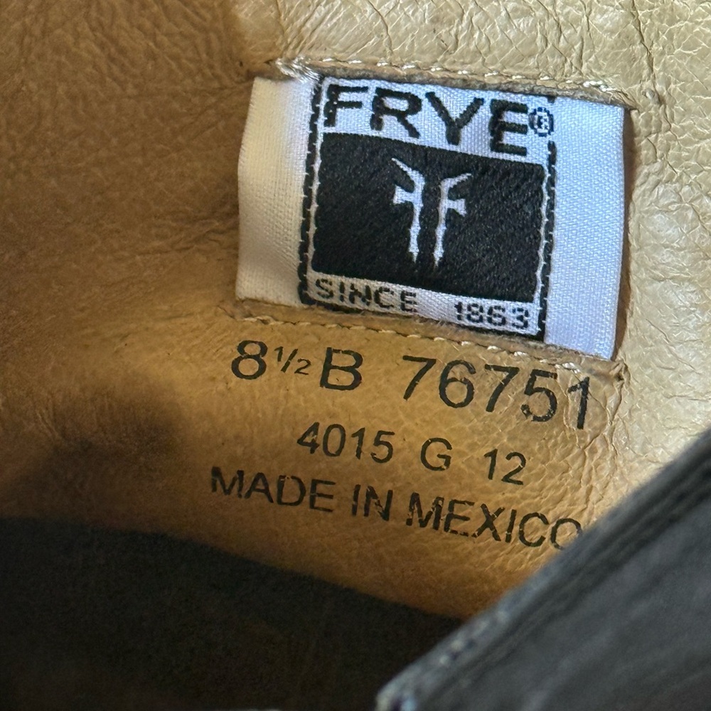 Frye Leslie Women’s Black Leather Western Zip Booties size 8.5 - Picture 4 of 10